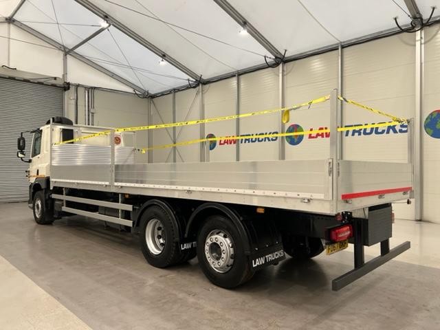 DAFCF 330 6x2 Rear Lift Dropside Scaffolding Truck