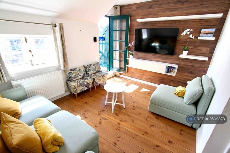 3 bedroom house in Nether Craigwell, Edinburgh, EH8 (3 bed) (#2609373)