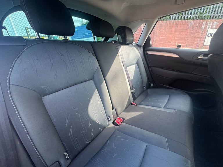 2012 Citroen C4 1.6 HDi VTR+ 5dr HATCHBACK Diesel Manual - Image 17