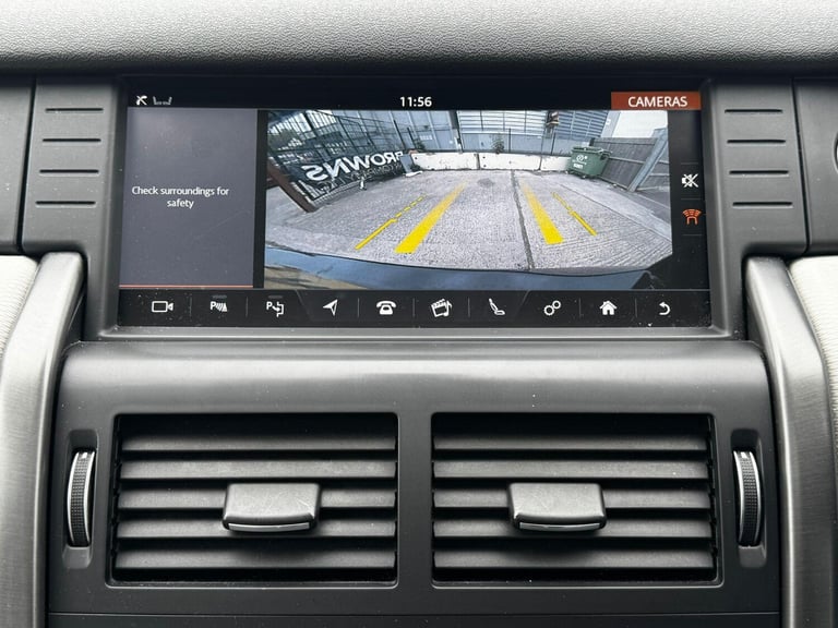 2017 Land Rover Discovery Sport 2.0 Si4 HSE Dynamic Lux Auto 4WD Euro 6 (s/s) 5dr ESTATE Petrol A...