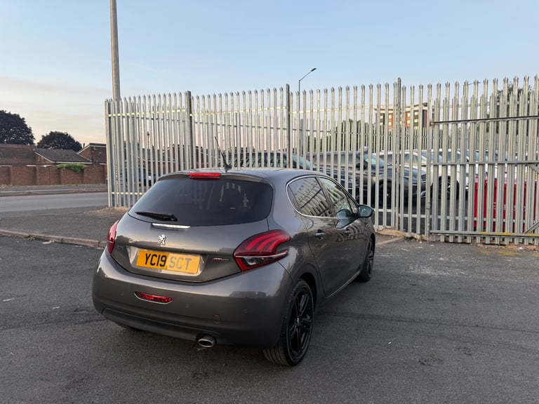 2019 Peugeot 208 1.2 PureTech 110 GT Line 5dr [6 Speed] HATCHBACK Petrol Manual