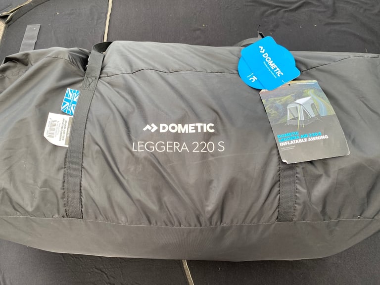 Dometic Leggera 220 S Awning with addition Porch, carpet& groundsheet 