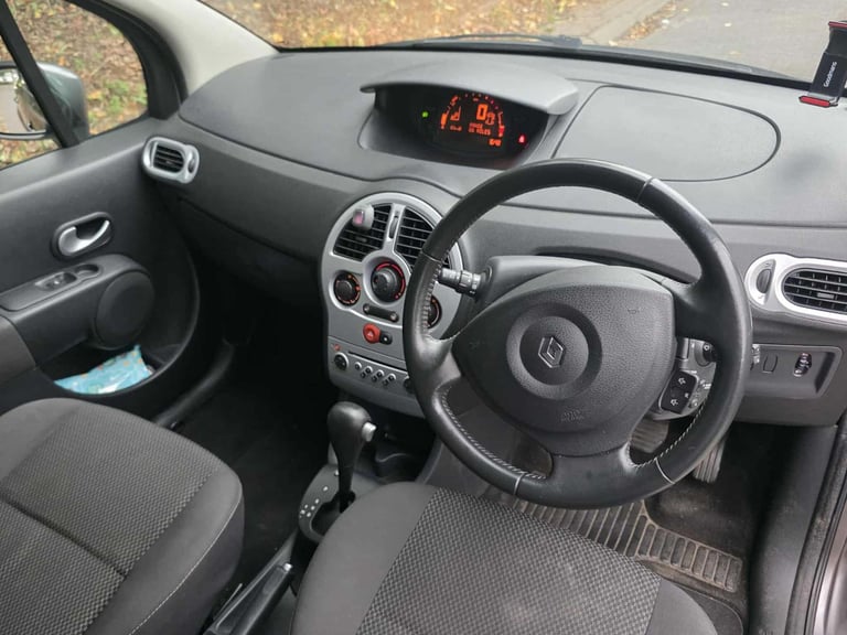 RENAULT GRAND MODUS 1.6 AUTO 