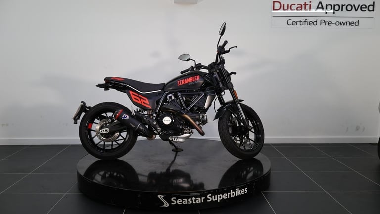 DUCATI SCRAMBLER FULL THROTTLE - 2024 - 4400 MILES