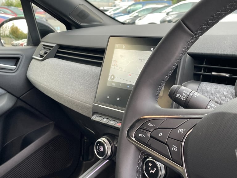 2025 Renault Clio 1.0 TCe 90 Techno 5dr Hatchback Petrol Manual