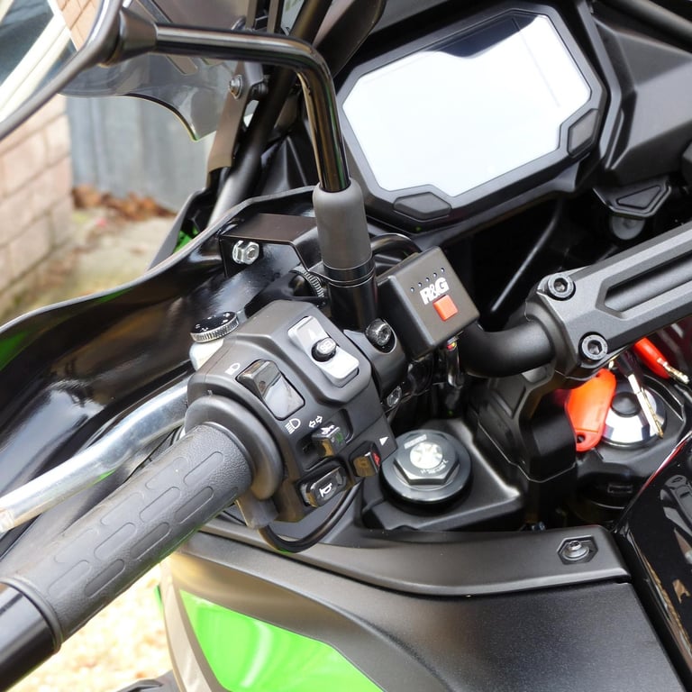 2022 KAWASAKI VERSYS 650, IMMACULATE LOW MILEAGE MOTORCYCLE WITH FULL HISTORY.