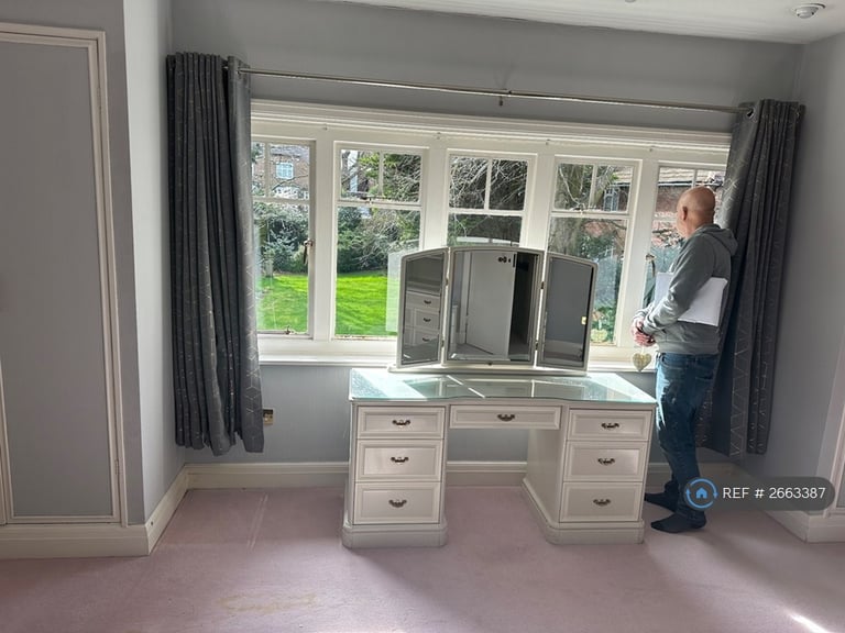 4 bedroom house in Bowhill, Kettering, NN16 (4 bed) (#2663387)