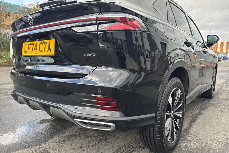 2025 MG MG HS 106287 Hatchback Petrol Automatic