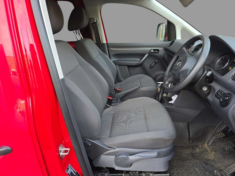 2015 Volkswagen Caddy Maxi 1.6 TDI 102PS Kombi Van MPV DIESEL Manual