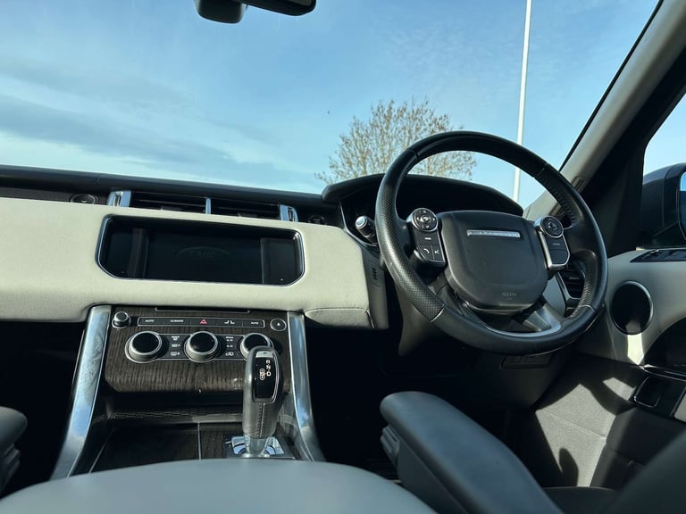 2016 Land Rover Range Rover Sport 3.0 Range Rover Sport HSE SDV6 Auto 4WD 5dr SUV Diesel Automatic