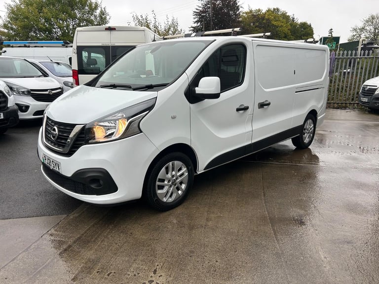 NISSAN NV300 2.0 dCi 30 L2H1 LWB AIR CON Tekna White Manual Diesel 2021
