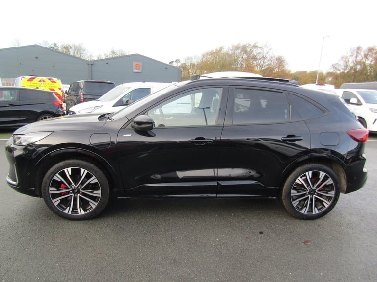 2024 Ford Kuga 2.5 PHEV ST-Line X 5dr CVT - 20'' Alloys / Tech Pack / Huge saving VS New Estate P...