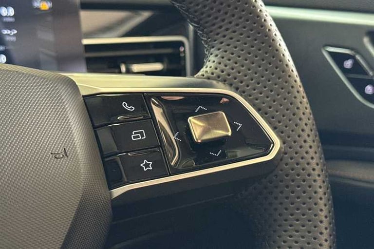 2024 MG MG HS 1.5 T-GDI Trophy 5dr DCT ESTATE PETROL Automatic