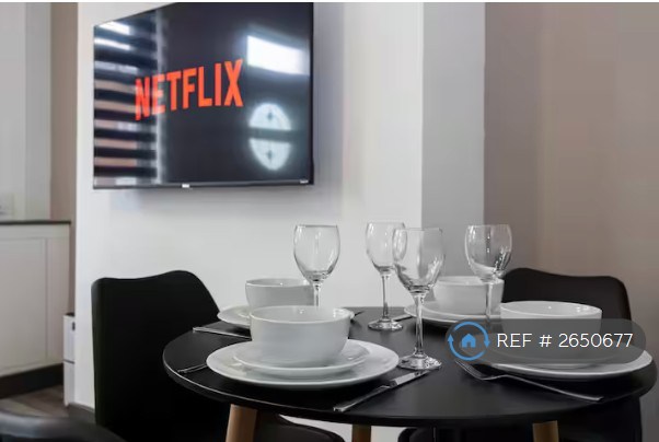 2 bedroom house in Denton, Denton, Manchester, M34 (2 bed) (#2650677)