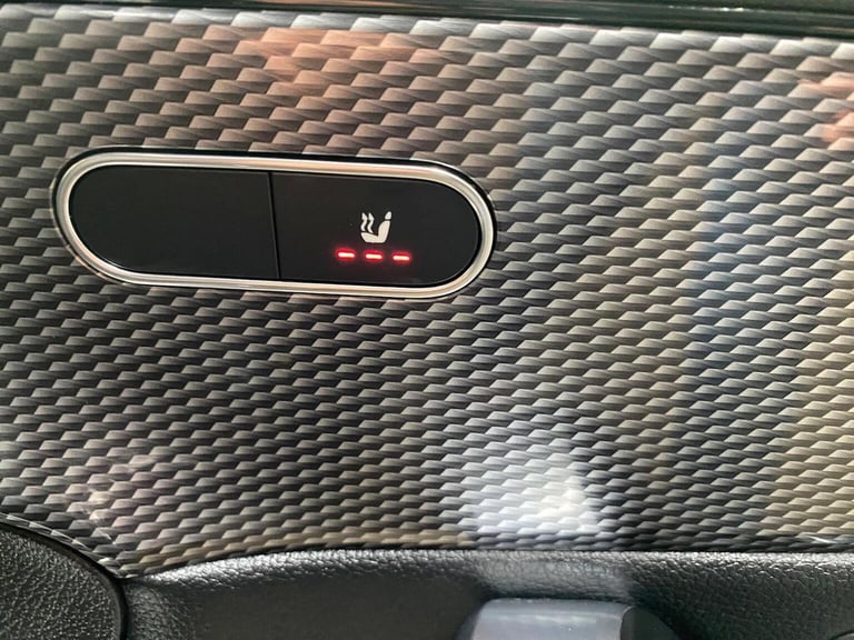 MERCEDES-BENZ A CLASS 1.3 A200 Sport (Executive) 7G-DCT Euro 6 (s/s) 5dr 2019