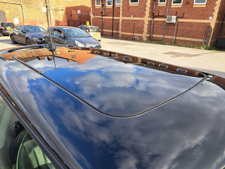 MINI HATCH 2.0 Cooper SD Hatch 2011