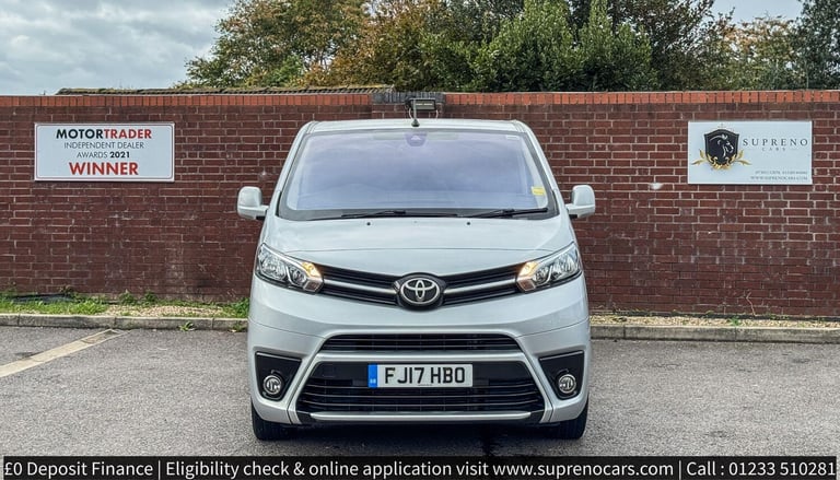 2017 Toyota PROACE CITY Verso 1.6D Shuttle Medium MPV MWB Euro 6 (s/s) 5dr (9 Seat) MPV Diesel Ma...