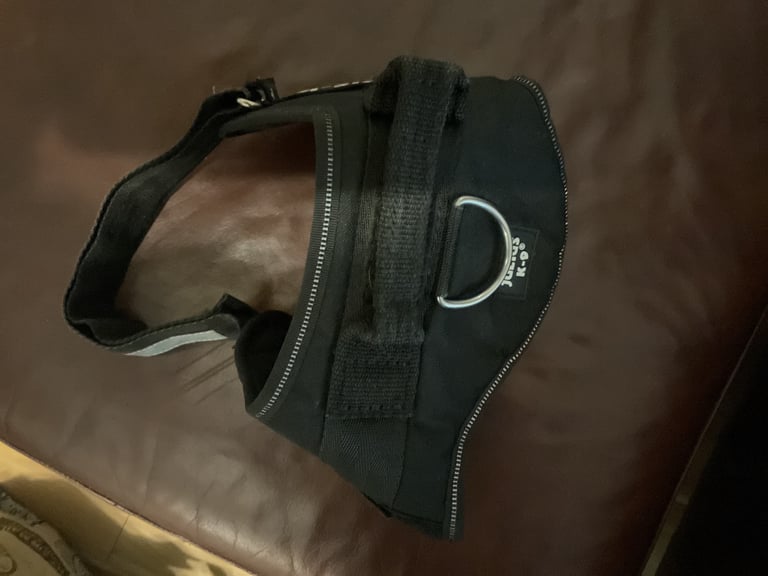 Julius k 9 dog harness .