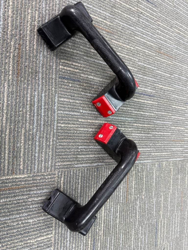 Pair carpet vinyl cutters 