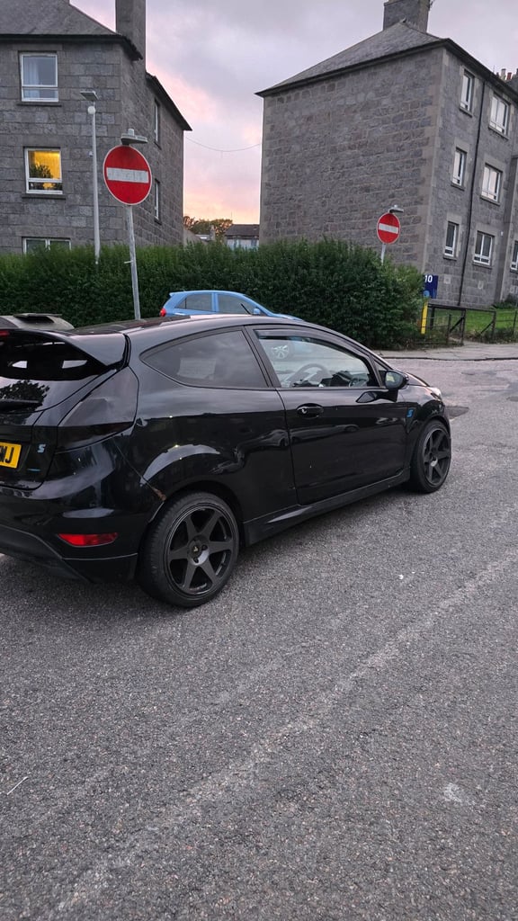 Ford, FIESTA, Hatchback, 2015, Manual, 998 (cc), 3 doors