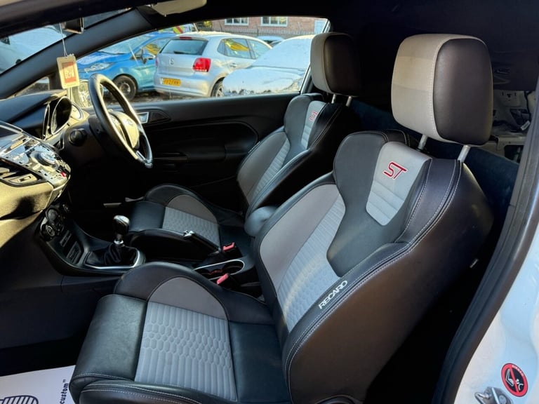 2014 Ford Fiesta 1.6 EcoBoost ST-2 3dr HATCHBACK PETROL Manual