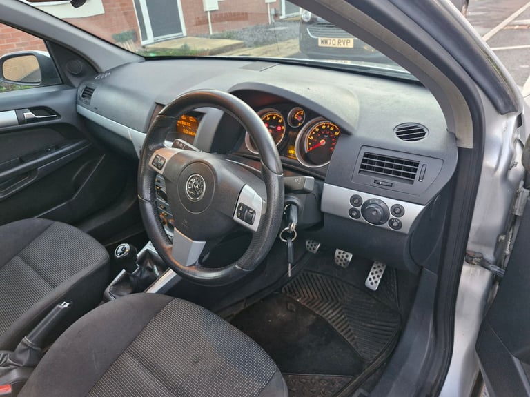 Vauxhall, ASTRA, Hatchback, 2008, Manual, 1598 (cc), 5 doors