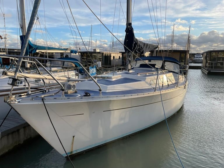 Moody 30 1979 Sailing Yacht.........