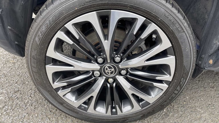 2022 Toyota Yaris Cross 1.5 Hybrid Excel 5dr CVT Estate Hybrid Ele Automatic