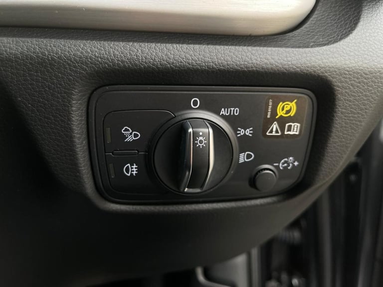 2018 Audi A3 1.5 TFSI CoD Black Edition Saloon 4dr Petrol Manual Euro 6 (s/s) (150 ps) Saloon Pet...