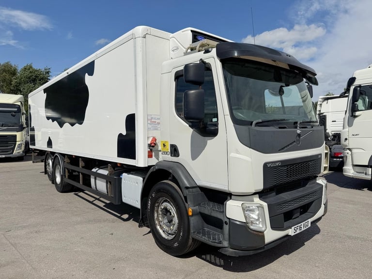2016 VOLVO FE 280 6X2 REAR LIFT FRIDGE