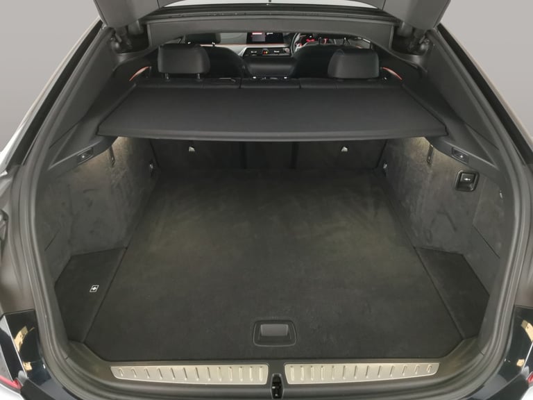 2020 BMW 6 Series Gran Turismo 2.0 620d M Sport GT 5dr Diesel Auto Euro 6 (s/s) (190 ps) - CARPLA...