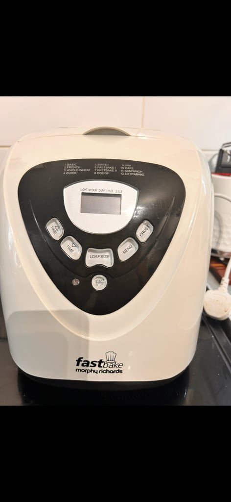 Bread maker/ cake maker 