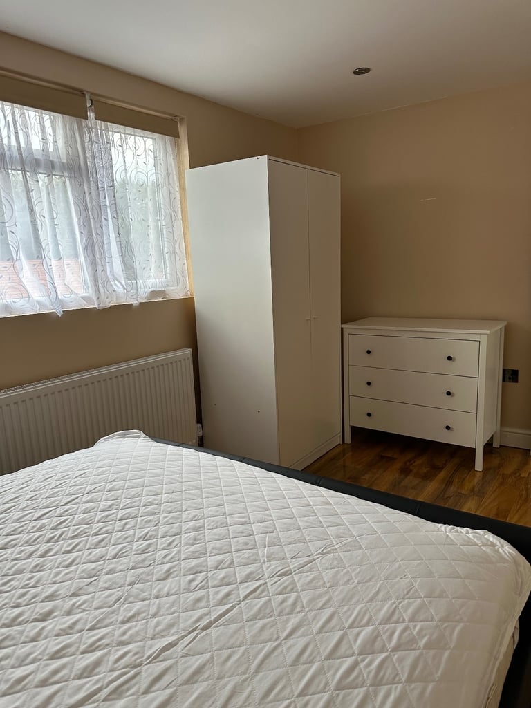 Self contained room