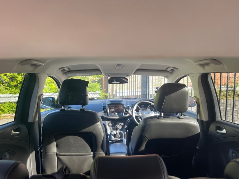 Ford, KUGA, Hatchback, 2016, Manual, 1997 (cc), 5 doors