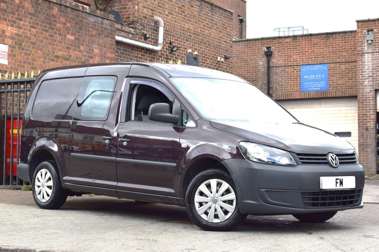 2013 Volkswagen Caddy Maxi 1.6 TDi C20 Maxi Life FWD 5dr (Window) MPV Diesel Manual