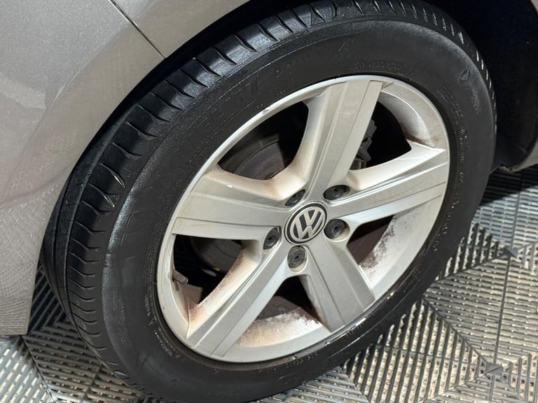 2015 Volkswagen Golf 1.6 TDI 105 Match 5dr HATCHBACK DIESEL Manual