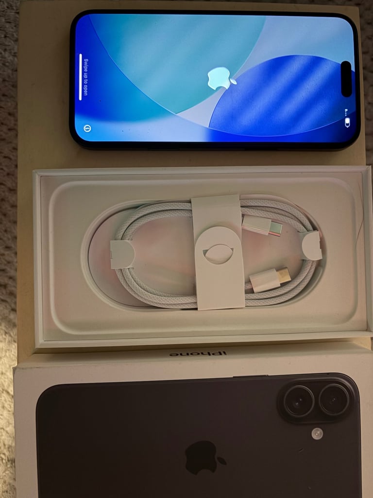 iPhone 16 Plus 128gb