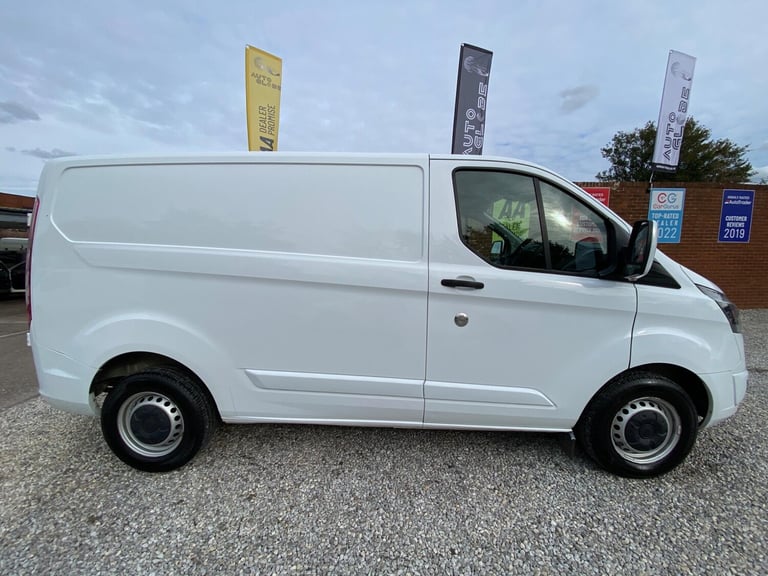 2017 Ford Transit Custom 2.0 TDCi 270 L1 H1 5dr PANEL VAN Diesel Manual