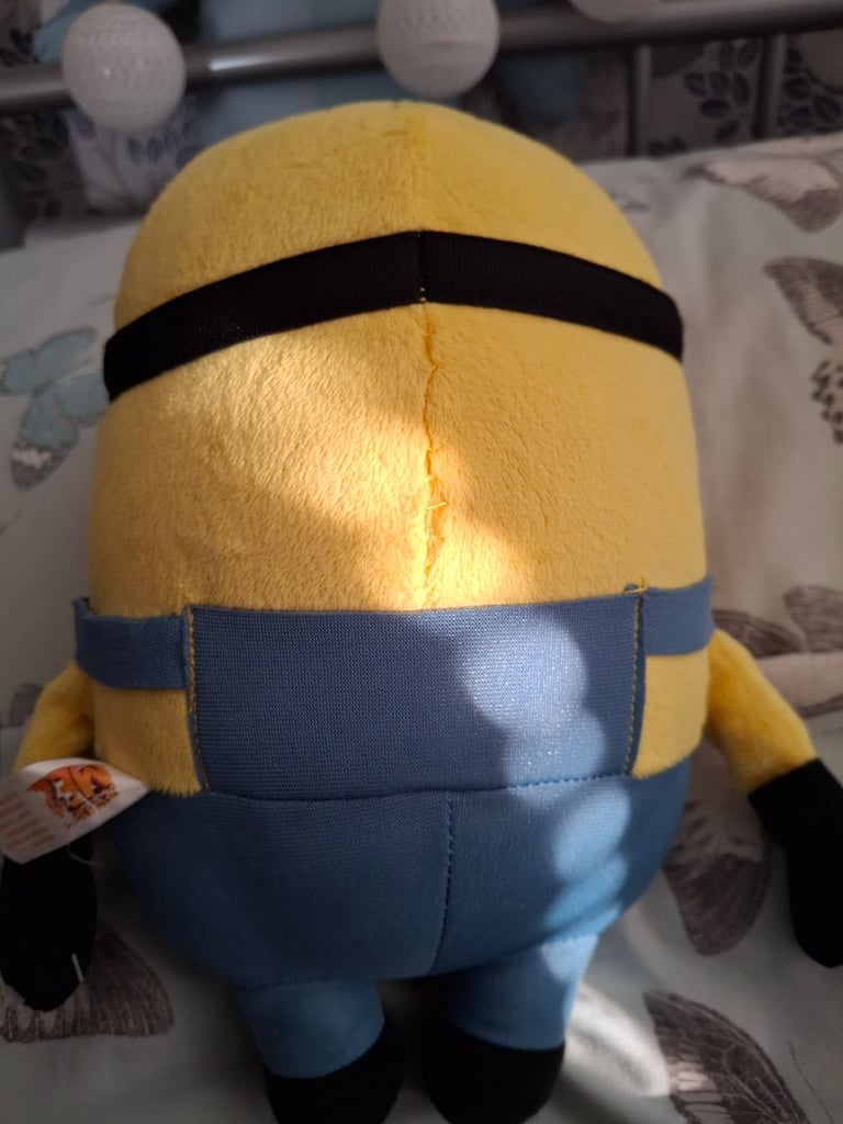 Minnions large plush