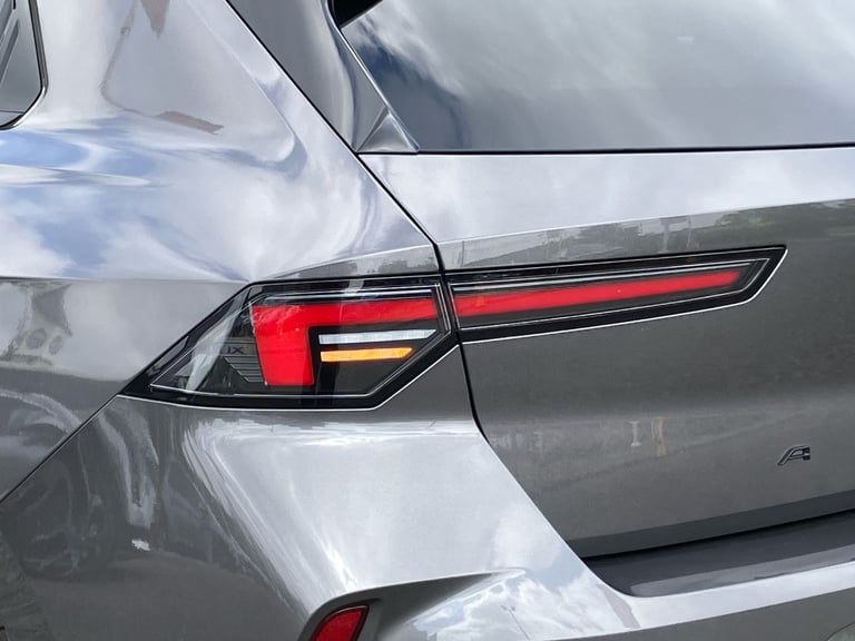 2024 Vauxhall Astra 115kW Ultimate 54kWh 5dr Auto Hatchback Electric Automatic