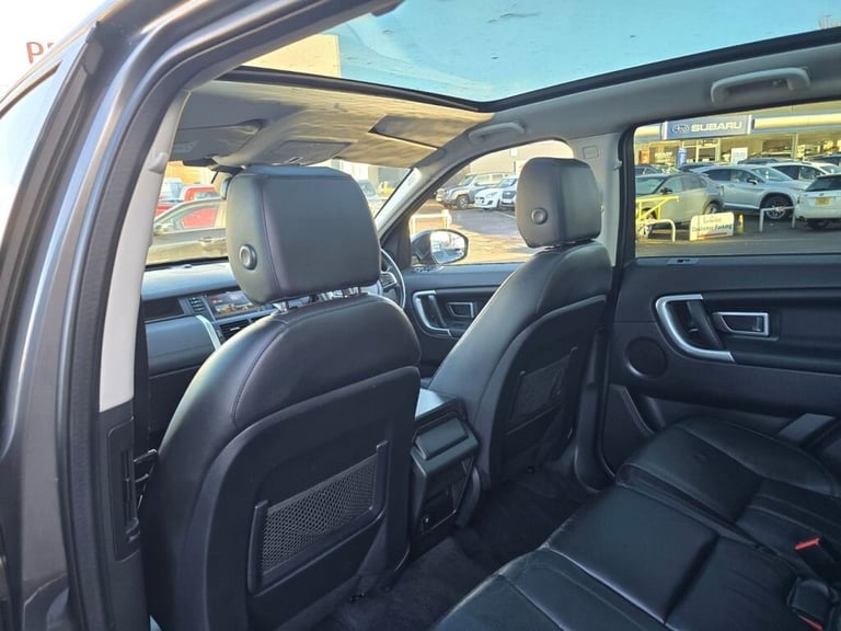 2016 Land Rover Discovery Sport 2.0 TD4 HSE SUV 5dr Diesel Auto 4WD Euro 6 (s/s) (180 ps) ESTATE ...