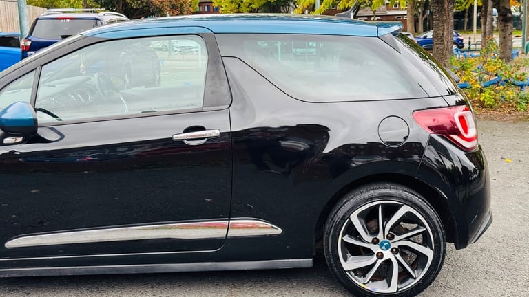 2015 DS DS 3 1.2 PureTech DStyle Nav Hatchback 3dr Petrol Manual Euro 6 (s/s)