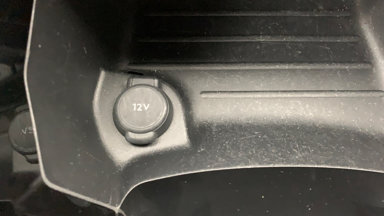 2024 Peugeot 2008 1.2 PureTech Allure SUV 5dr Petrol EAT Euro 6 (s/s) (130 ps) SUV Petrol Automatic