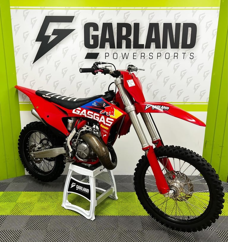 image for Gasgas Gas Gas MC 125 2023, Full DOMA exhaust, Black wheels