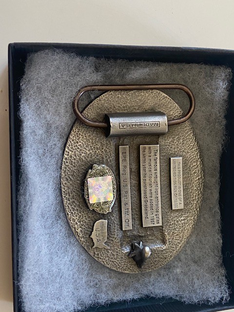 VERY RARE: Elvis Belt Buckle Graceland **AS NEW** ONLY 10,000 MADE!