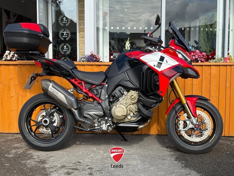 2023 Ducati Multistrada V4 Pikes Peak