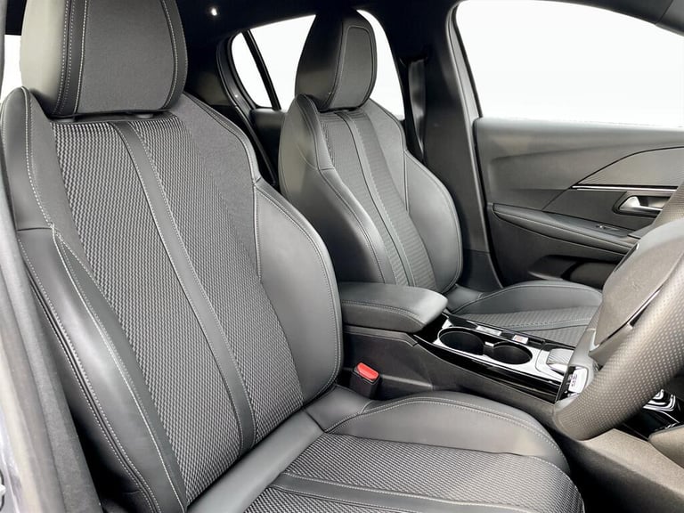 2024 Peugeot 208 1.2 HYBRID GT e-DSC6 Euro 6 (s/s) 5dr HATCHBACK Petrol/Electric Hybrid Automatic