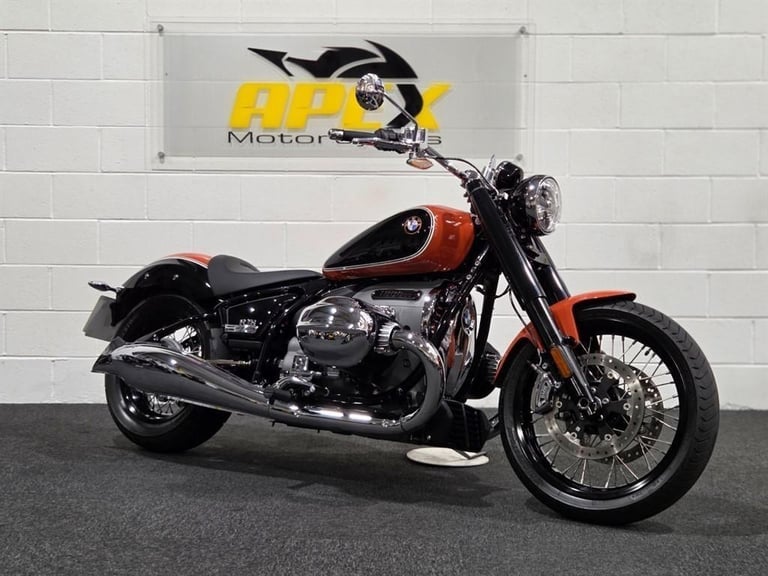 BMW R 18 FIRST EDITION! HEATED GRIPS! FANTASTIC COLOUR! LOW MILES