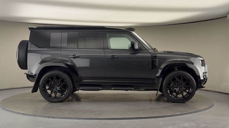 2024 Land Rover Defender 3.0 D250 X-Dynamic HSE 110 5dr Auto ESTATE DIESEL Automatic