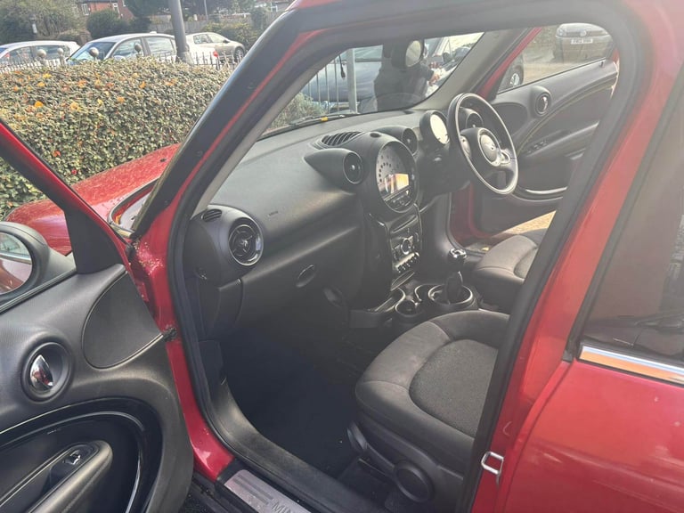 Mini, COUNTRYMAN, Hatchback, 2013, Manual, 1598 (cc), 5 doors